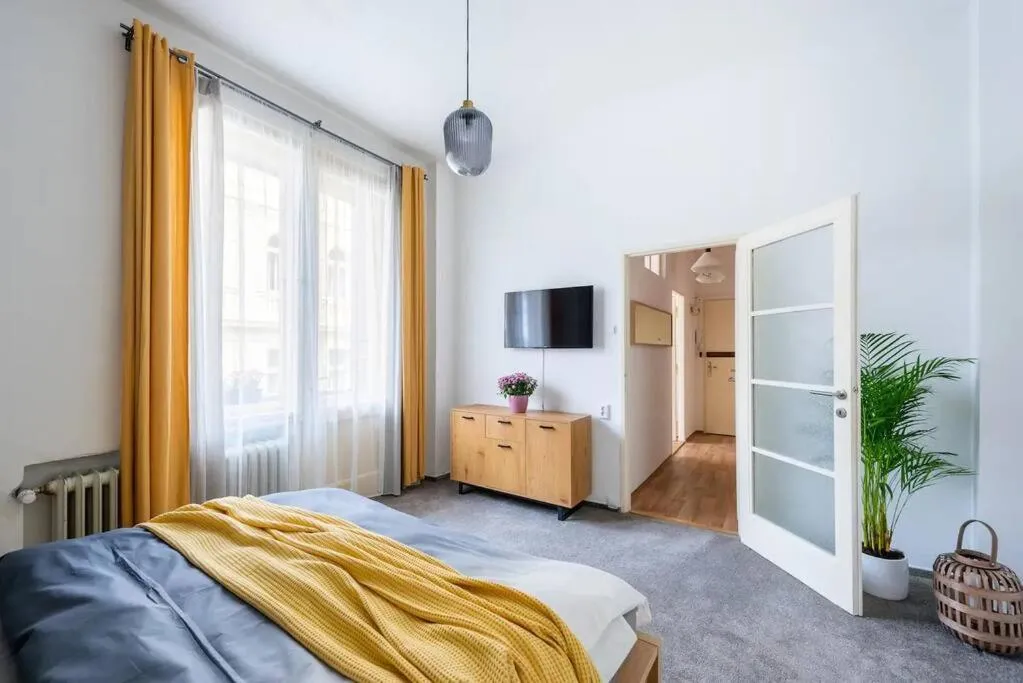 Image 1 of Beautiful flat in city center with balcony