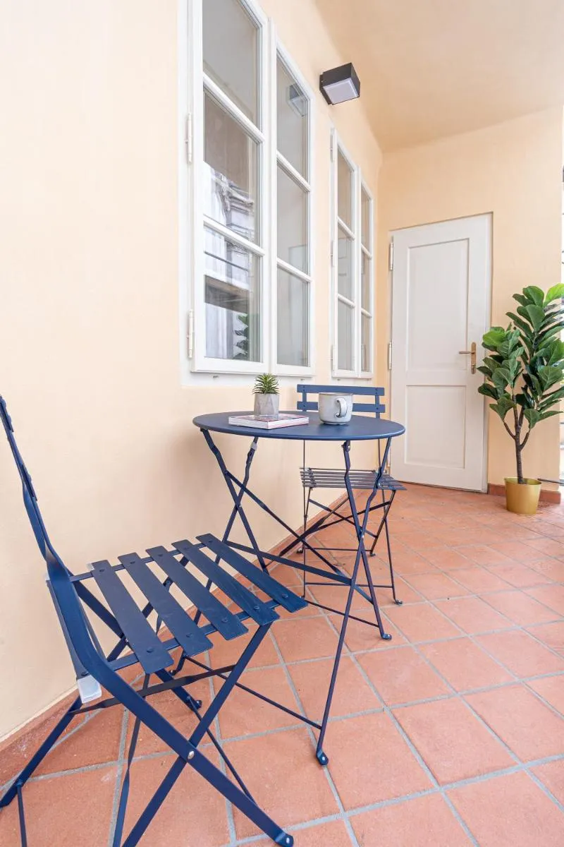 Image 3 of Beautifully renovated apartments at Lesser Town