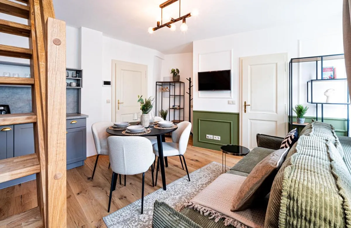 Image 1 of Beautifully renovated apartments at Lesser Town
