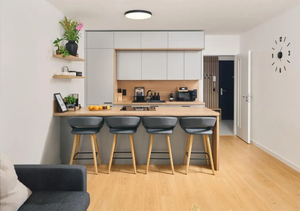 Image of Beta Home – Garage, Air Condition, Garden, at Metro