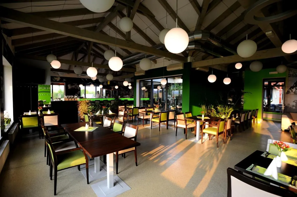 Image 2 of Black Bridge Hotel Apartment
