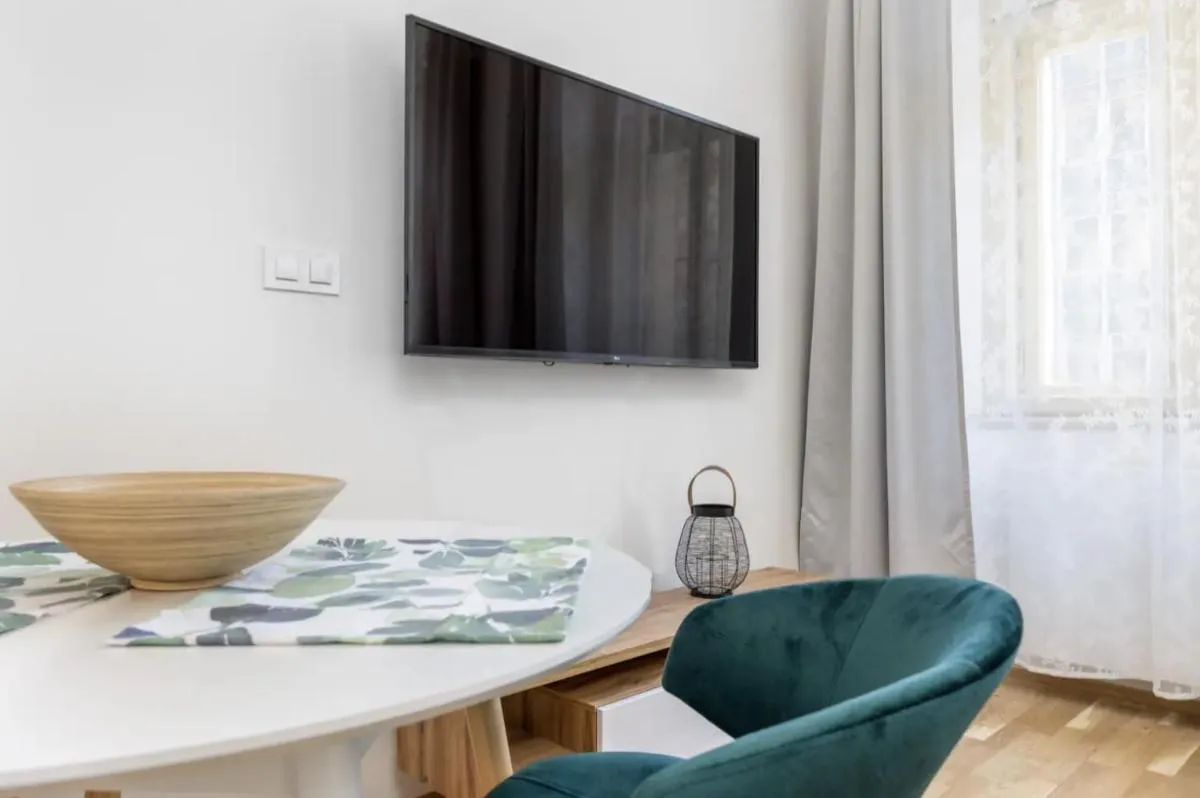 Image 4 of Bright aparment close to Wenceslas square with parking