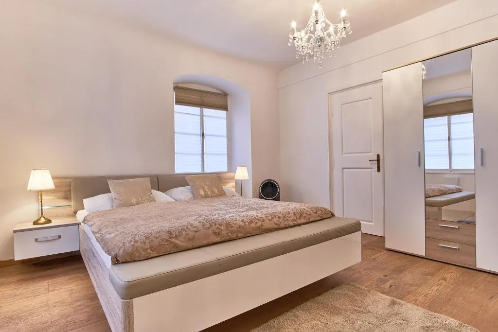 Image of Charles Bridge Royal Apartment