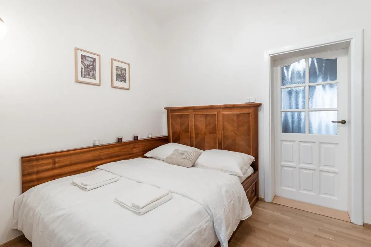 Image 5 of Charming Apartment in Lesser Town
