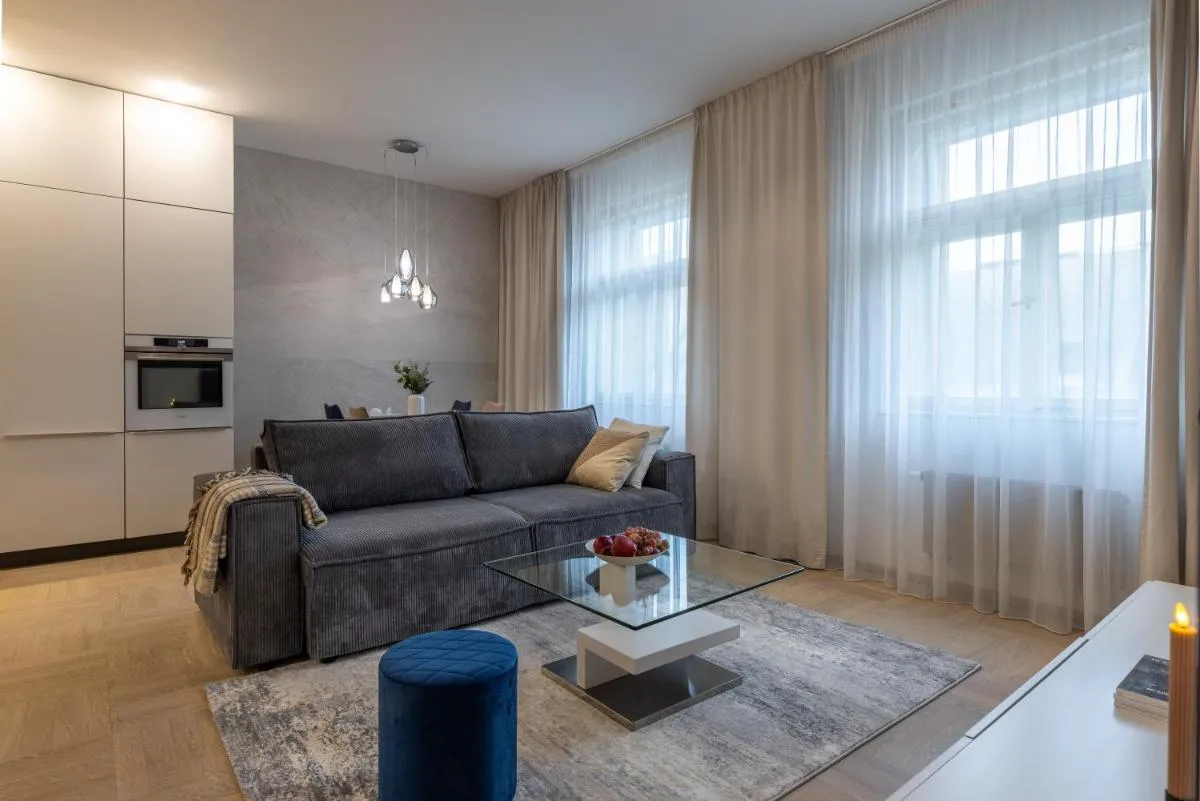 Image 5 of Chic & Central New Town Apartment by Subway