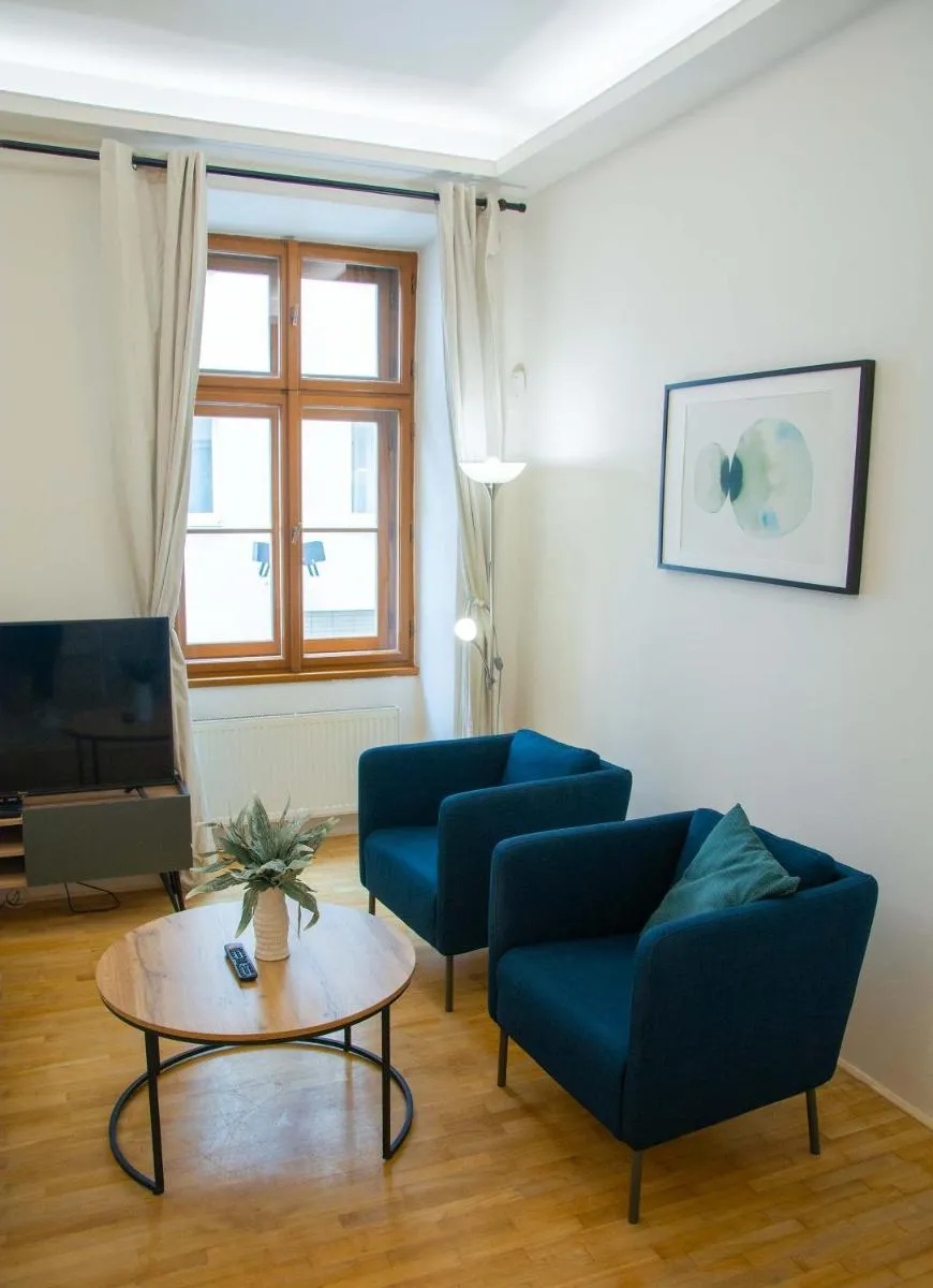 Image 5 of City Centre Apartment with Parking