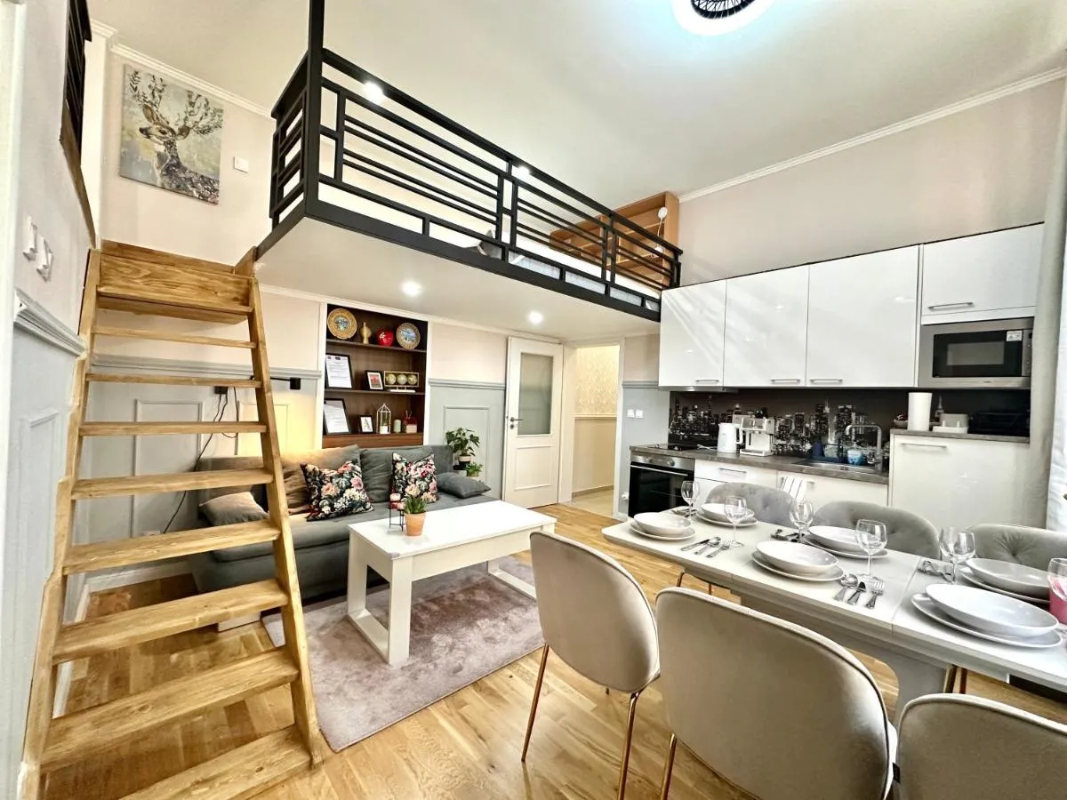 Image 3 of Cozy apartment in Wenceslas Square