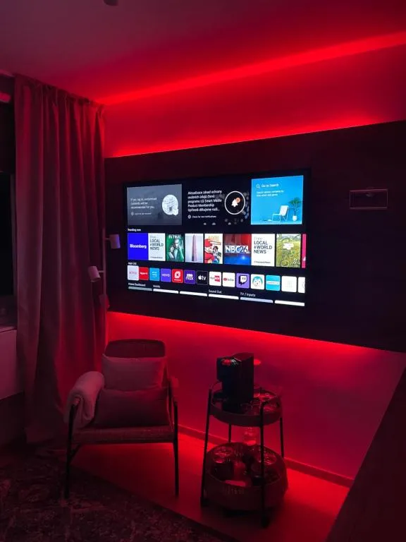 Image of DE LUXE Apartment, WIFI, TV 65″