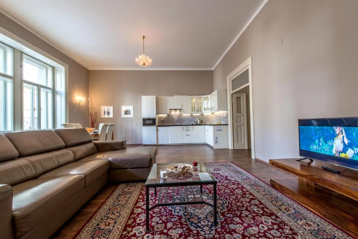 Image 4 of ✰DOWNTOWN GRAND APARTMENT – Old Town TOP Location✰