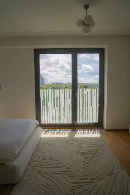 Image 6 of Design luxury apartment near the city center