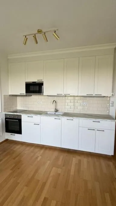 Image 3 of Design luxury apartment near the city center