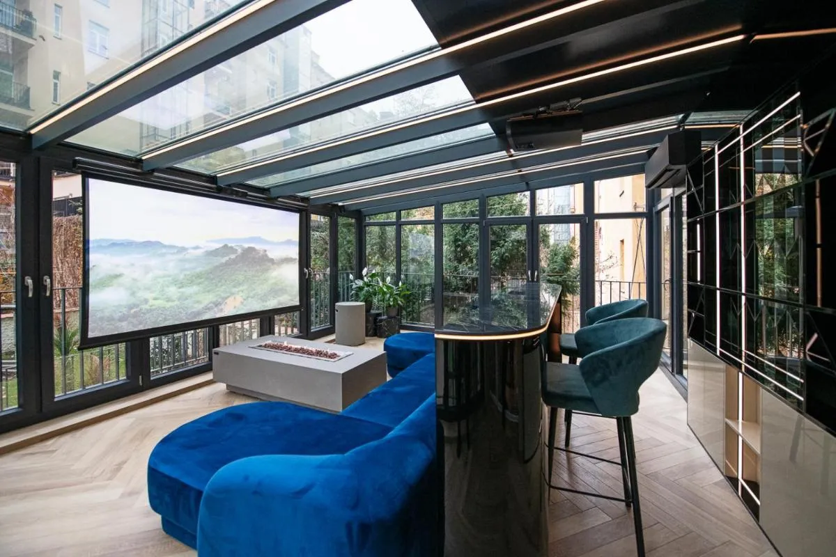 Image 5 of Designový apartmán HEAVEN s krbem a saunou na Pražských Vinohradech