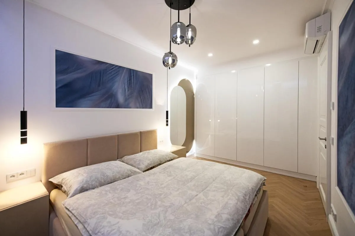Image 6 of Designový apartmán HEAVEN s krbem a saunou na Pražských Vinohradech