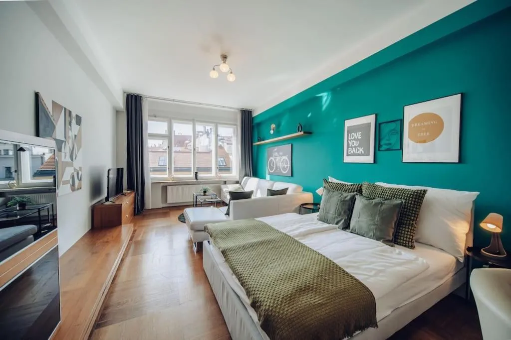Image 4 of Downtown 2BD riverside apartment near dancing house