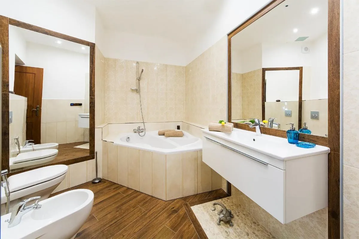 Image 2 of Downtown Luxury Apartment – Prague City Centre