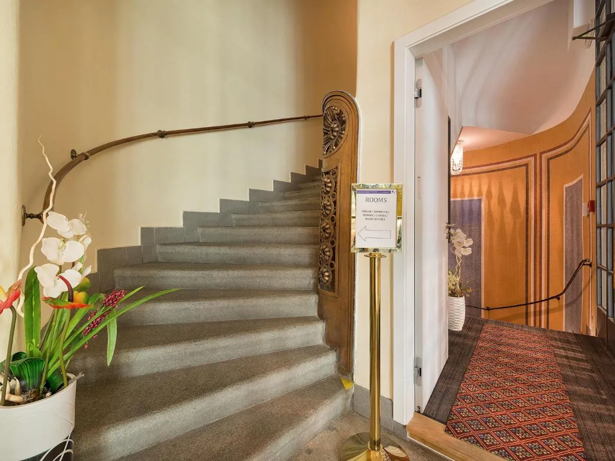 Image 5 of EA Hotel Rokoko