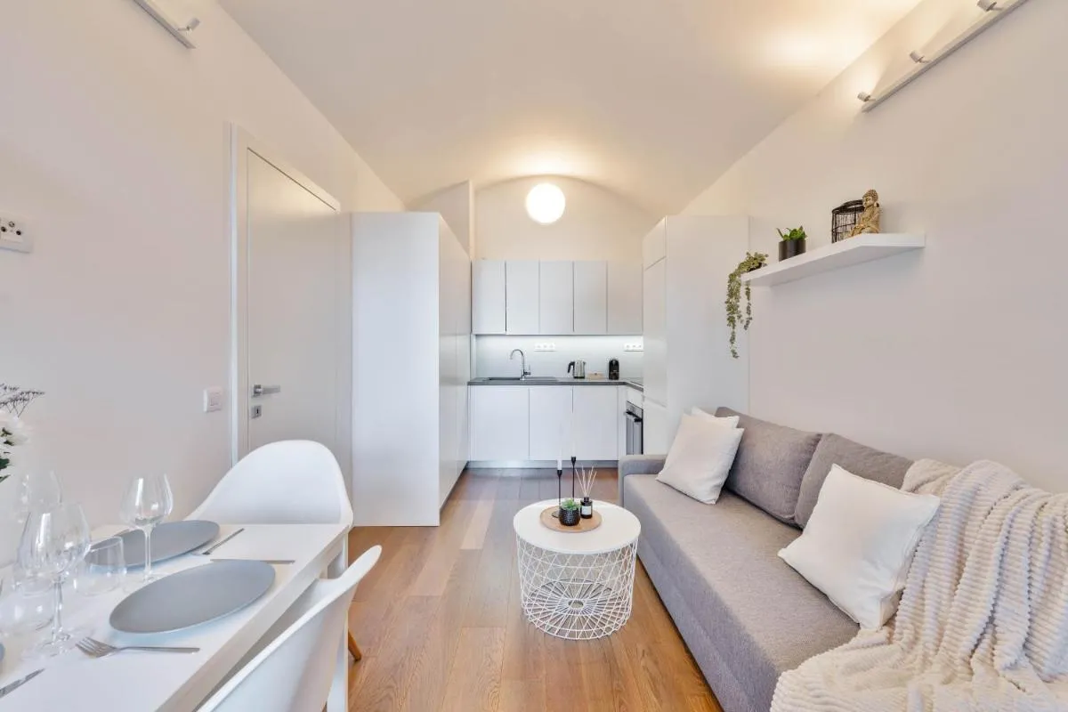Image 2 of Elegant Apartments with Terrace & Bike Path