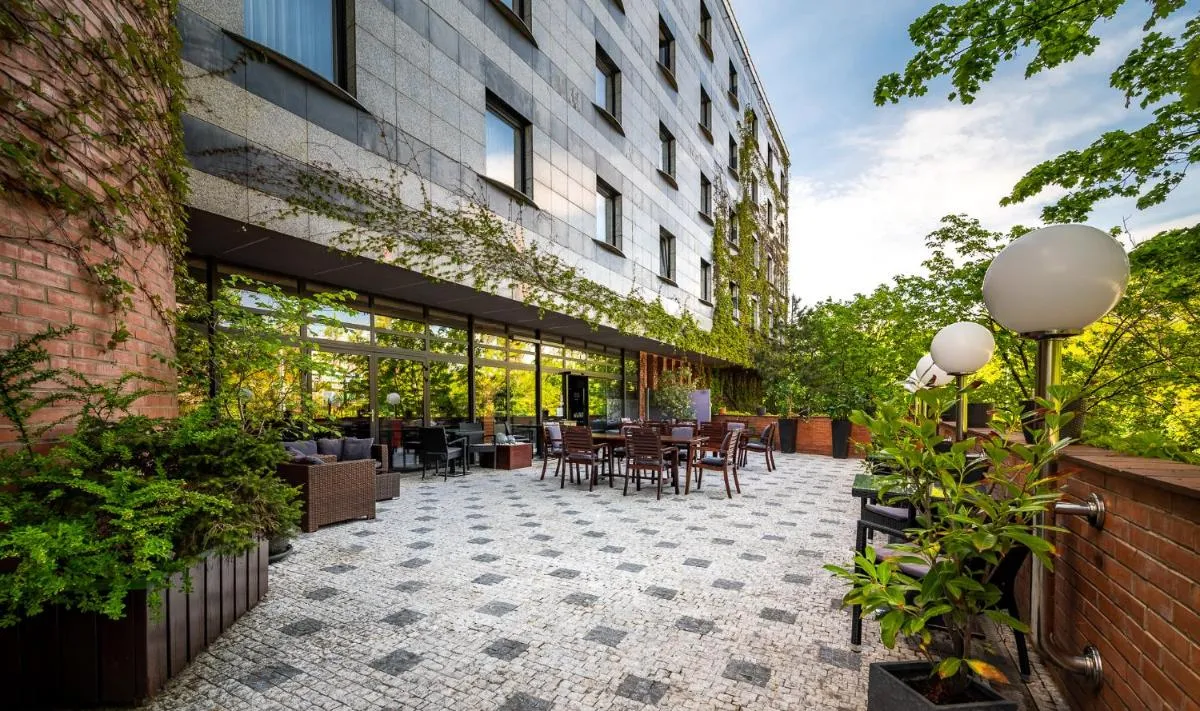 Image 5 of Expo Hotel