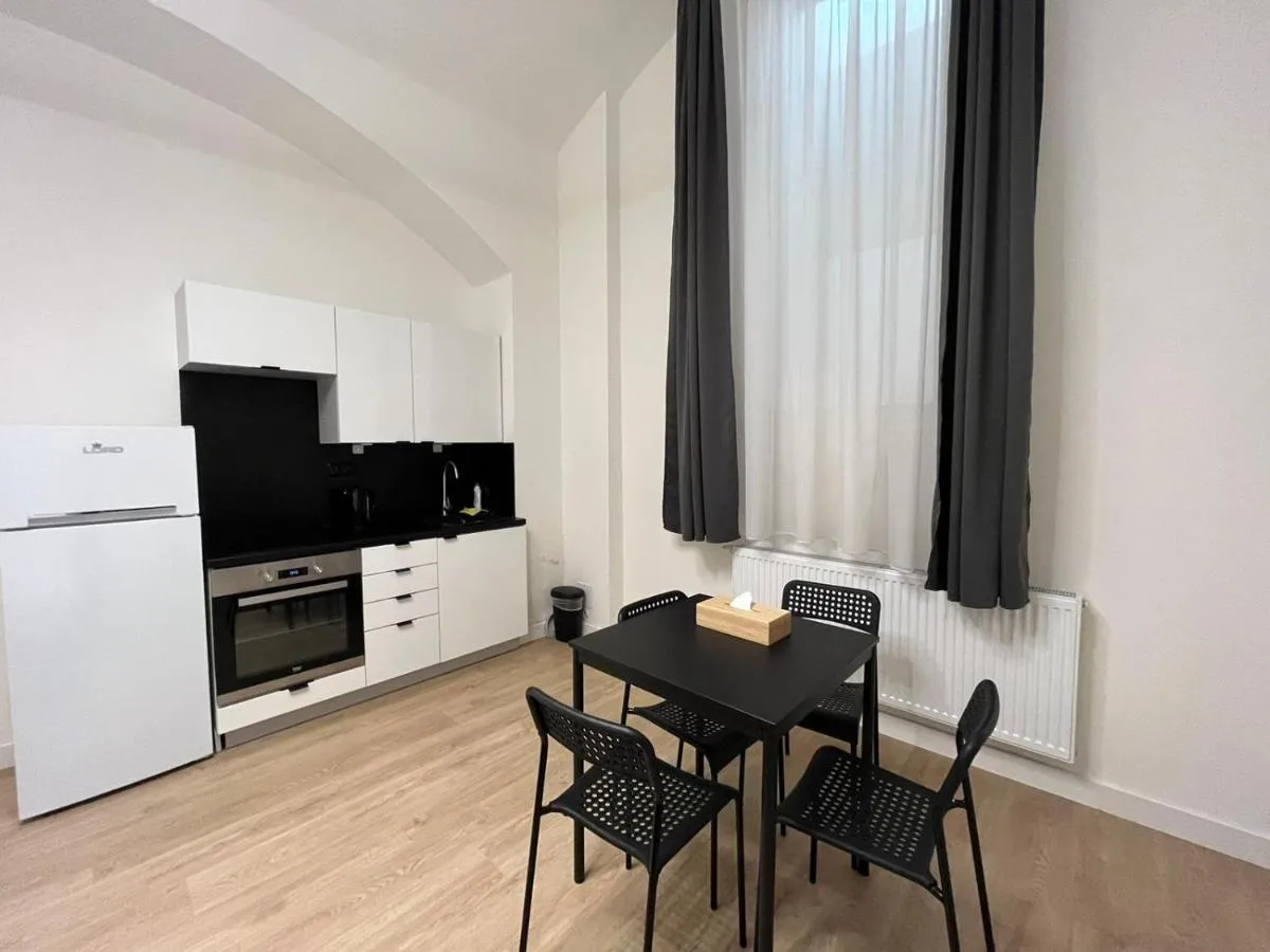 Image 3 of Figaro Suites