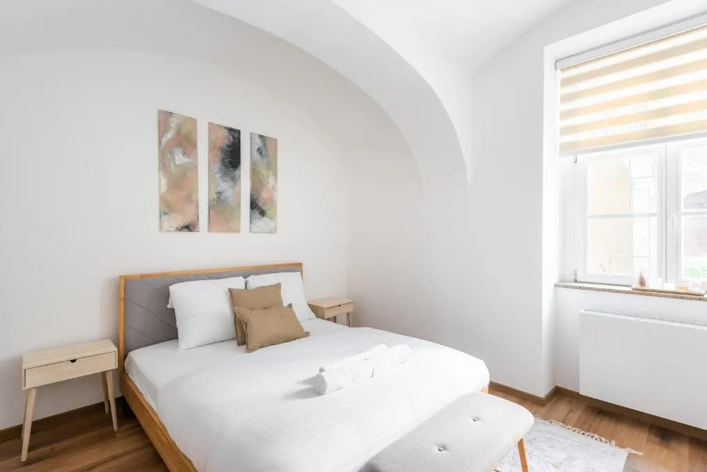 Image of George Apartment