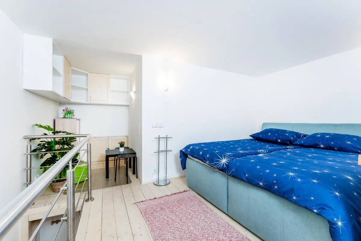 Image 1 of Get Prague Flat Stepanska
