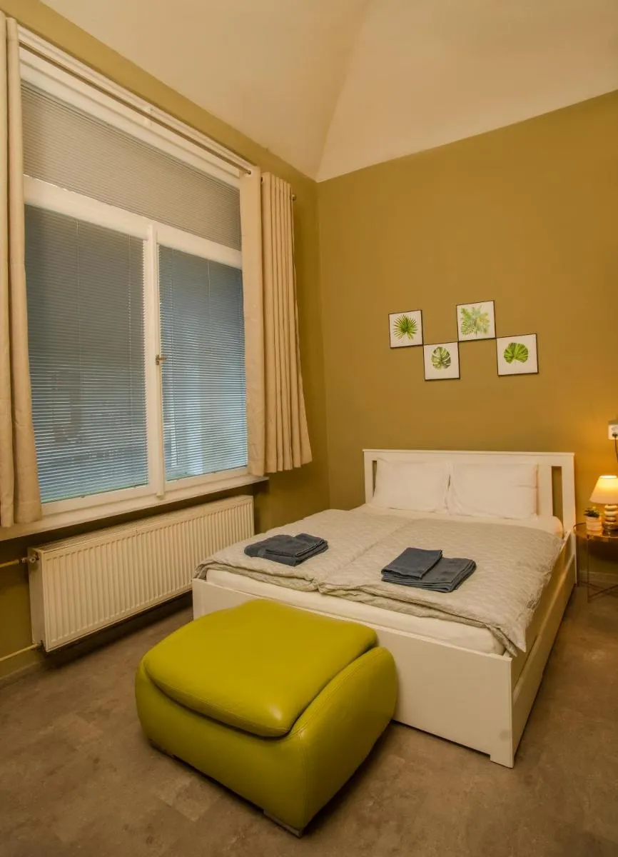 Image 3 of Grand apartment near Dancing House
