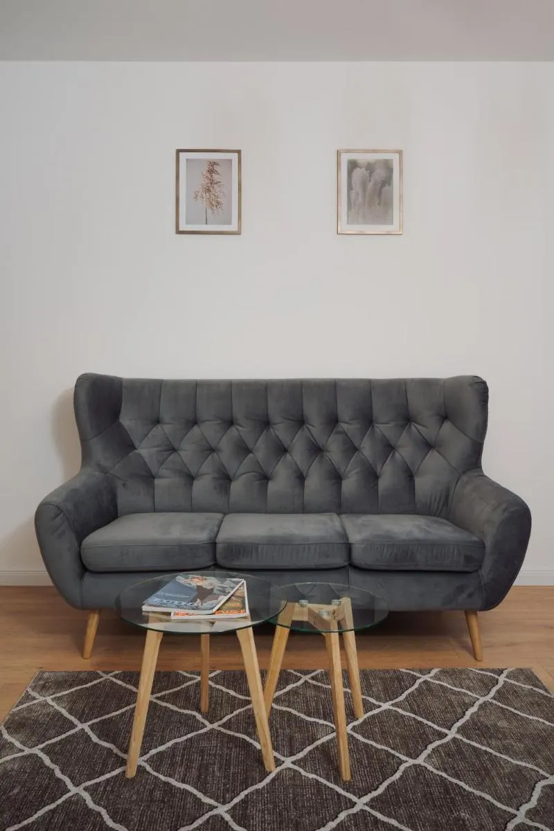 Image 3 of Granite – Cozy City Center Apartment with Balcony