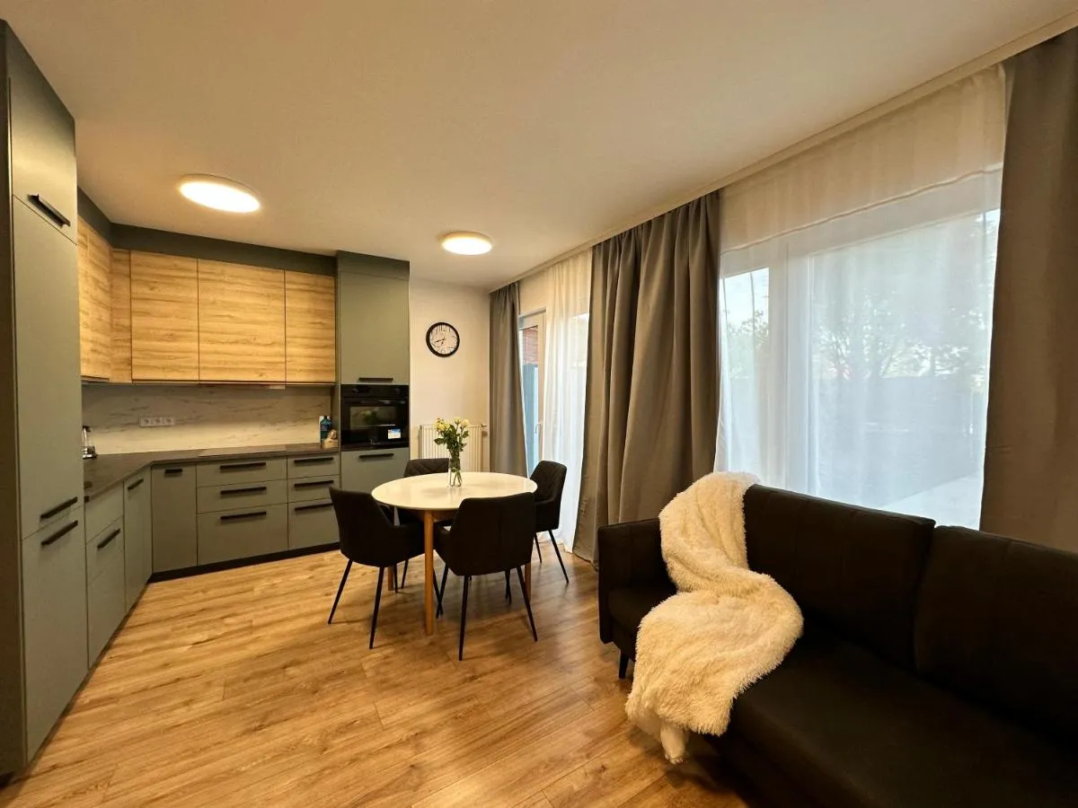 Image 3 of IOS Residence
