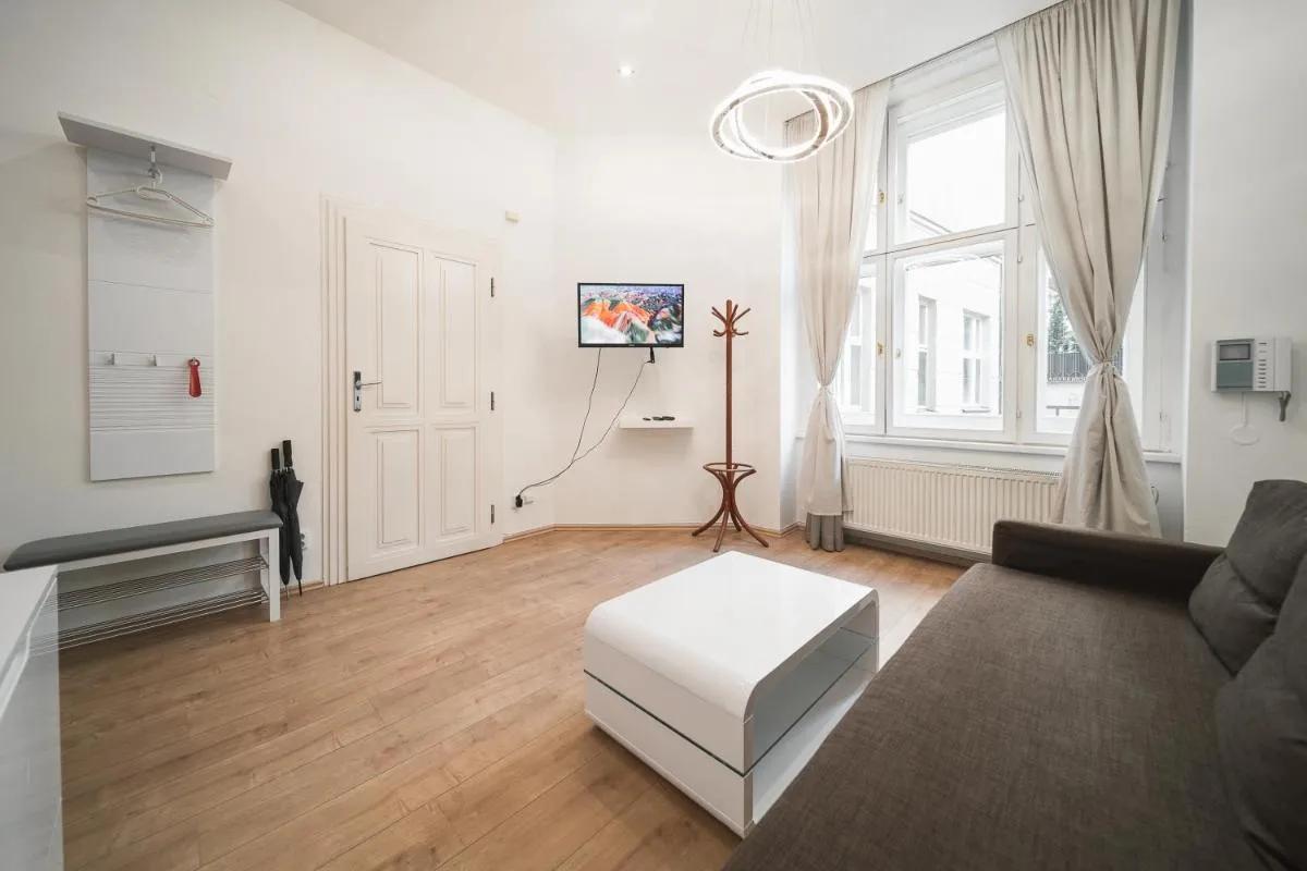 Image 4 of Josefov Riverside Apartment
