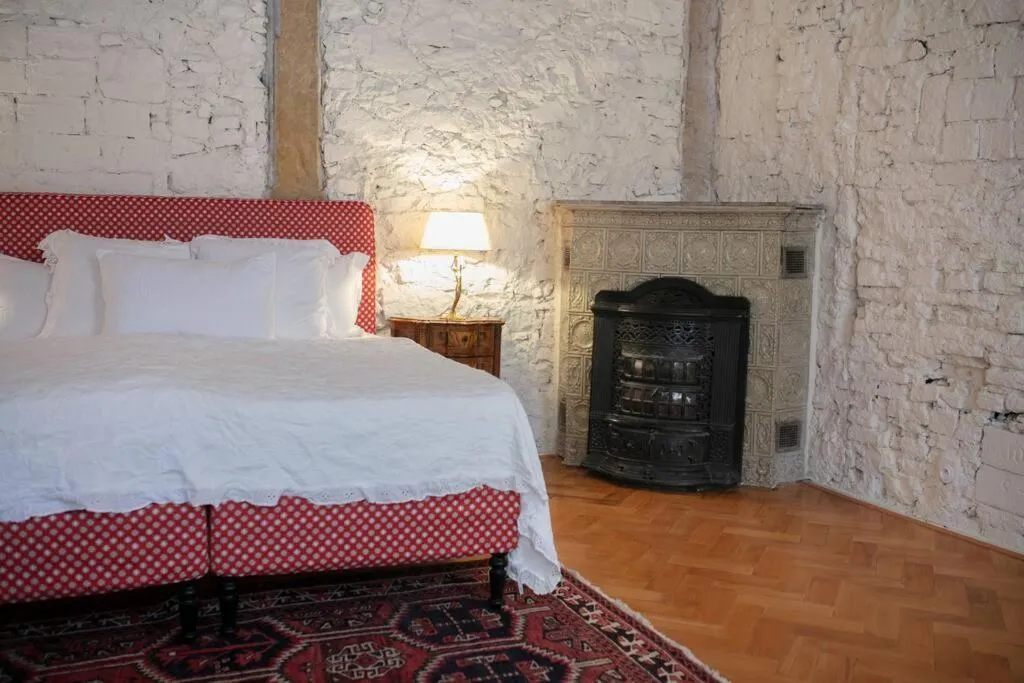 Image 1 of King Charles Apartment