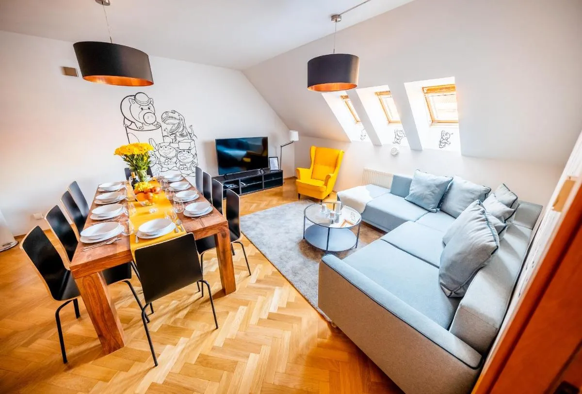 Image 4 of Klimentska Cartoon apartments