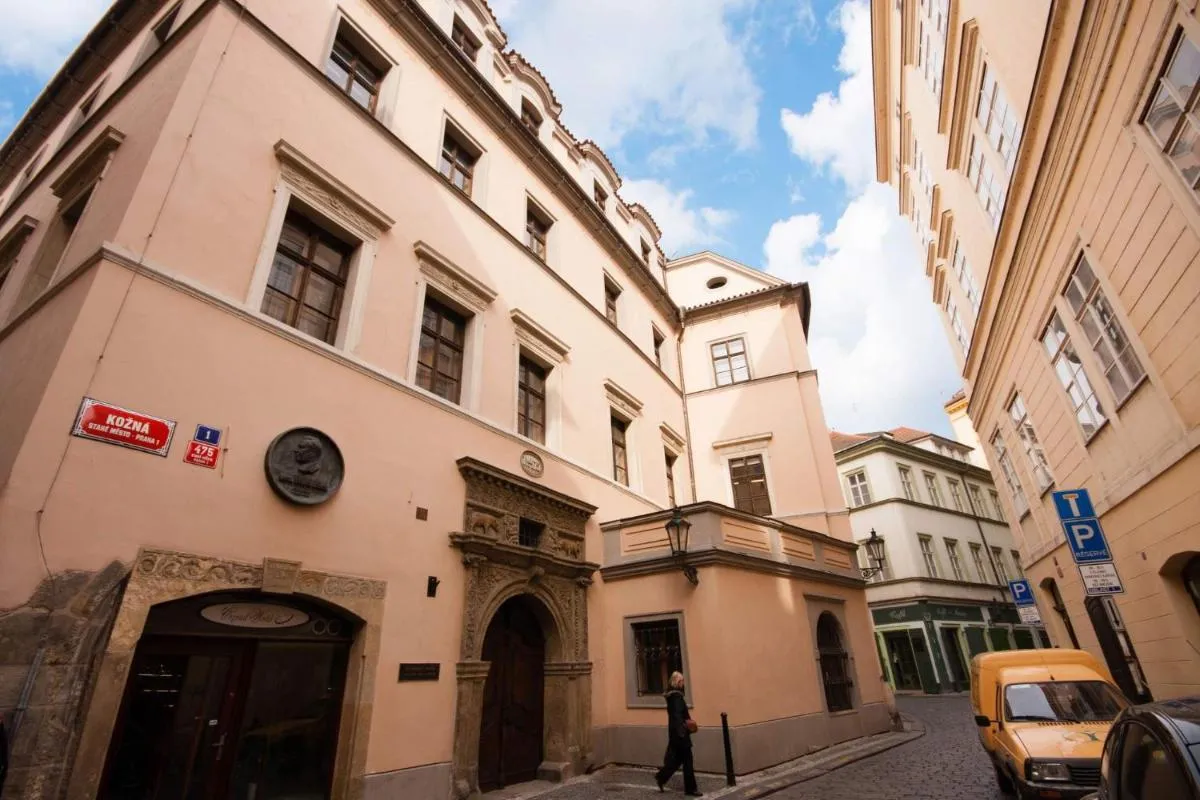 Image 5 of Kozna Loft