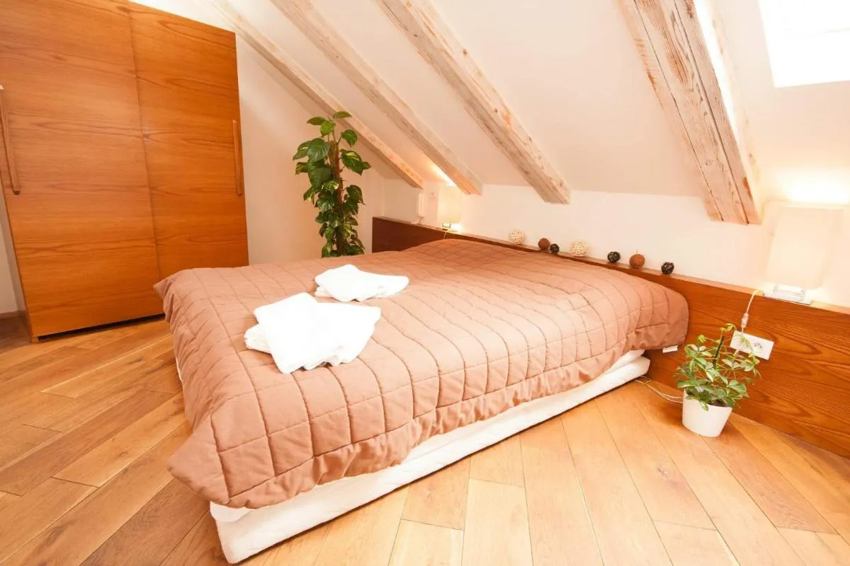Image 1 of Kozna Loft