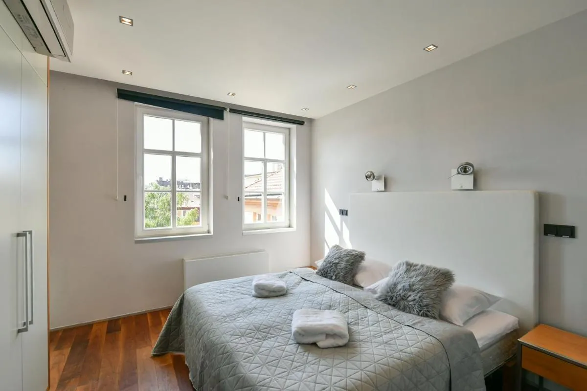 Image 6 of LUXURY CENTRAL PENTHOUSE WITH SAUNA, TERRACE, 250m2, 5BDRM, 3BTHRM