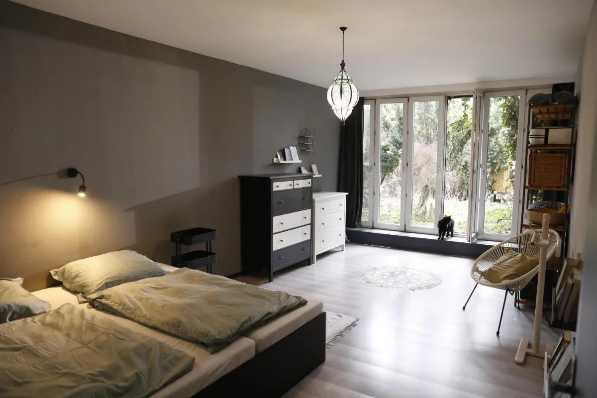 Image 1 of Large 120m apartment with garden and cat near ZOO