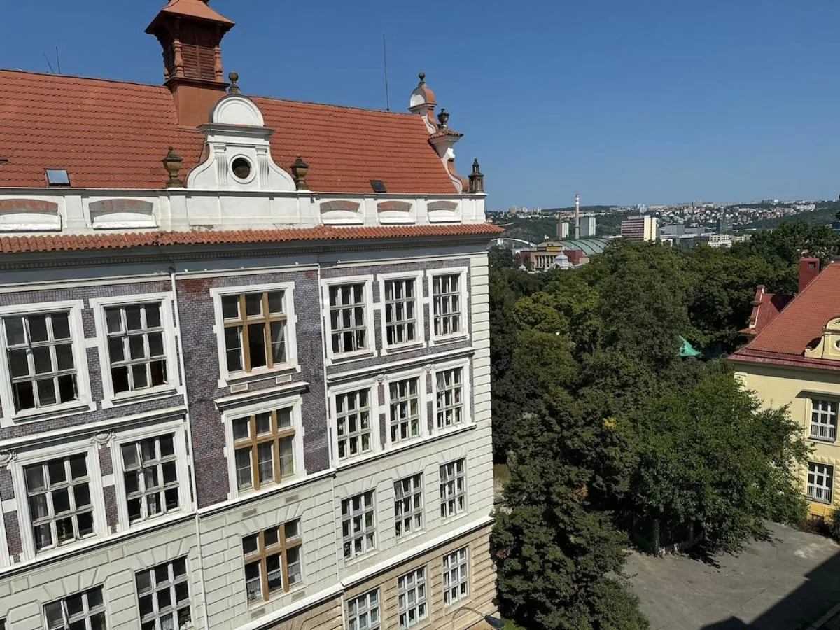 Image 5 of Live at home in a popular large Prague apartment