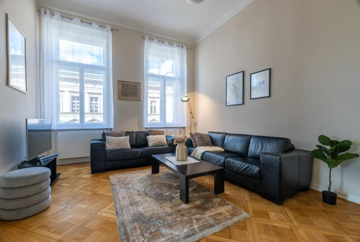 Image 1 of Lovely City View Apartment Next To National Museum by easyBNB