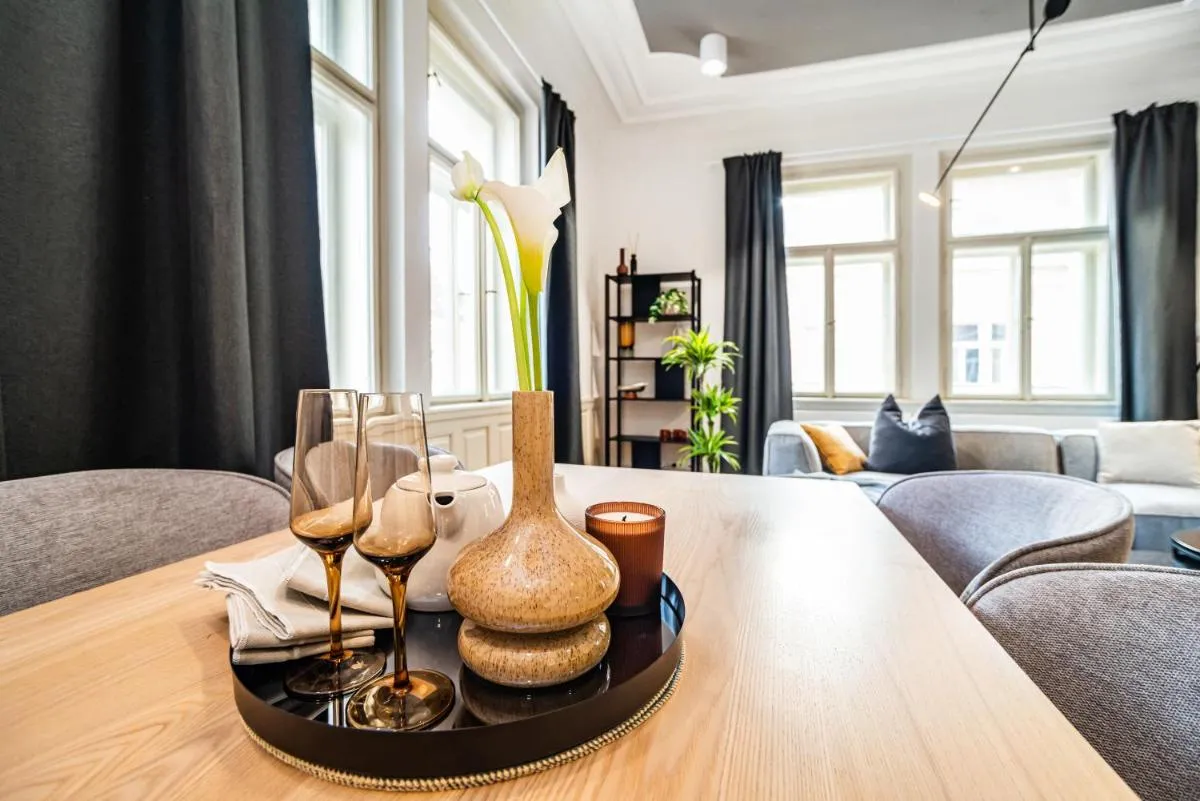 Image 6 of Luxurious 3bed very spacious apt in the best area