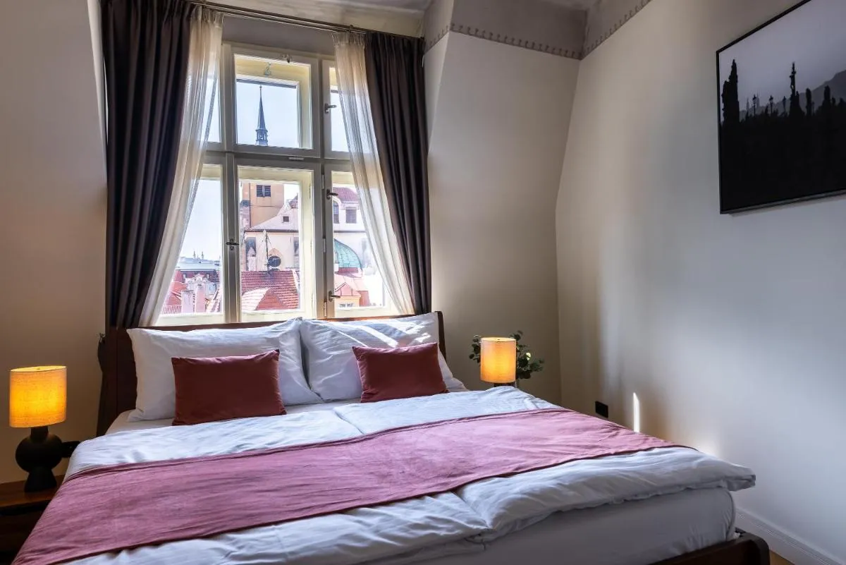 Image 2 of Luxury 2 bedroom apartment with AC in the Old Town