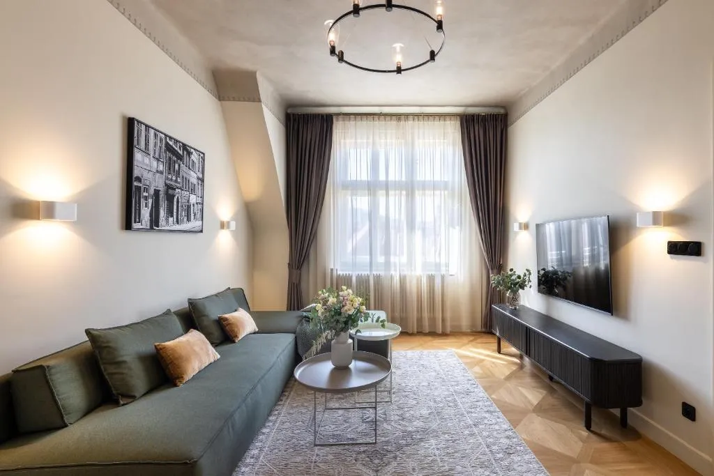 Image of Luxury 2 bedroom apartment with AC in the Old Town
