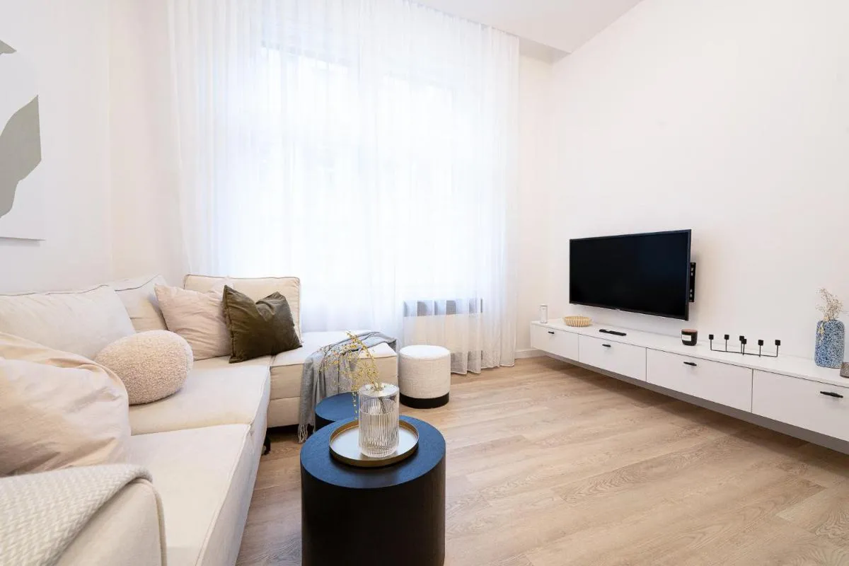 Image 4 of Modern 5 min Wenceslas Square Apartment, Prague