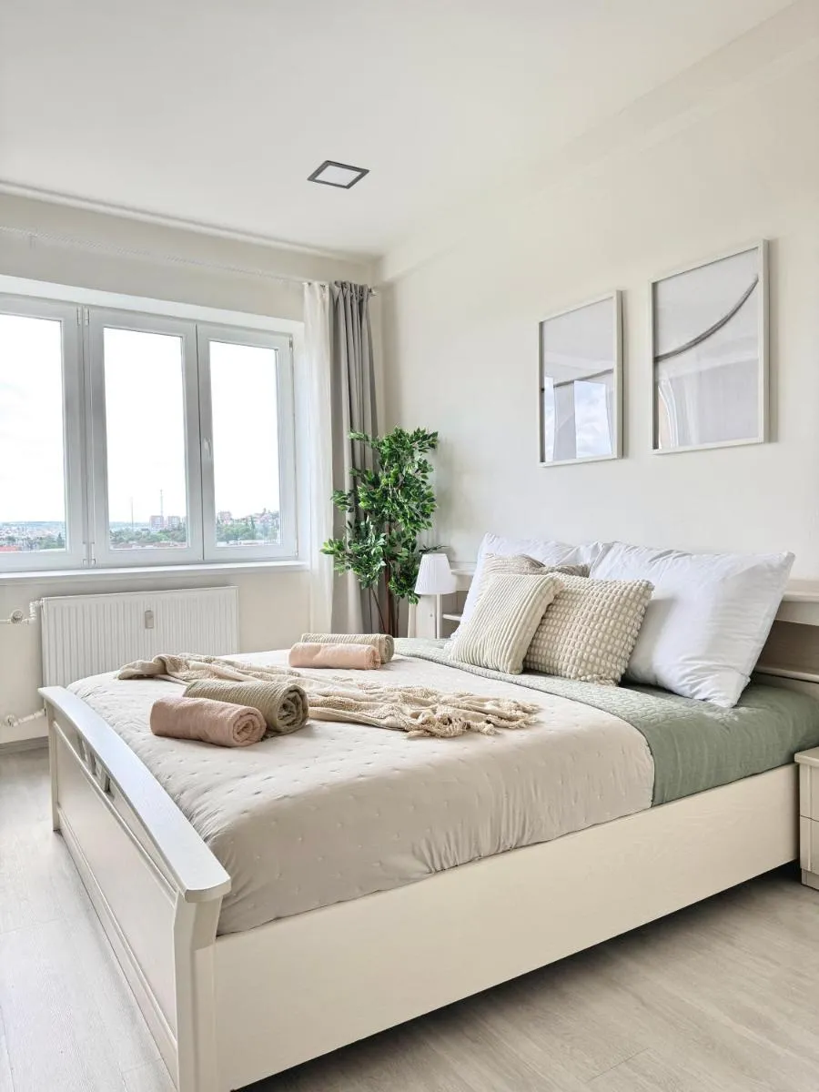 Image 5 of Modern Apartment City Hideaway