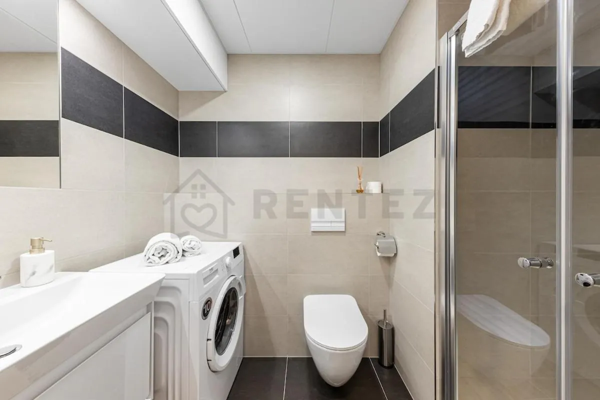 Image 2 of MyMozart Residence Lux Studio with Parking included