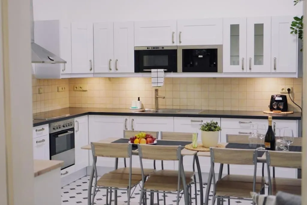 Image of NEW! Mucha 3BDR Flat in HEART of the City Center