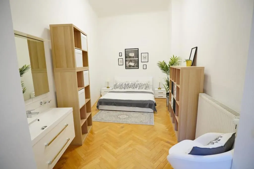 Image 6 of NEW! Mucha 3BDR Flat in HEART of the City Center