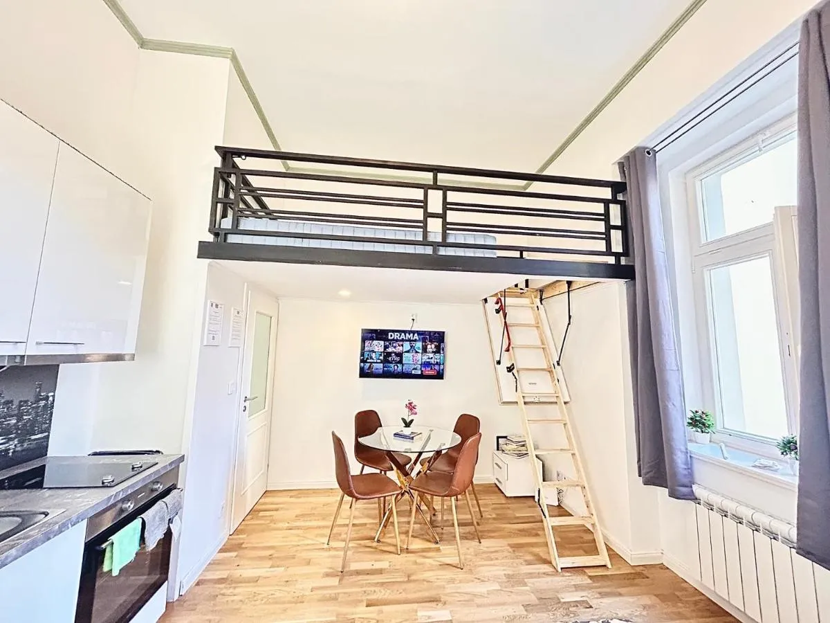 Image 4 of New Apartment 50m Charles Square