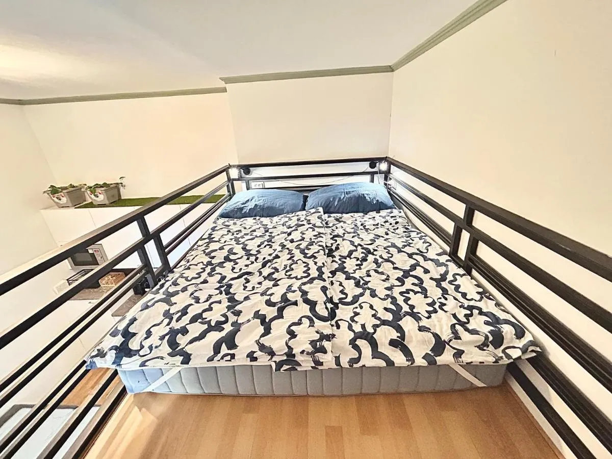 Image 6 of New Apartment 50m Charles Square