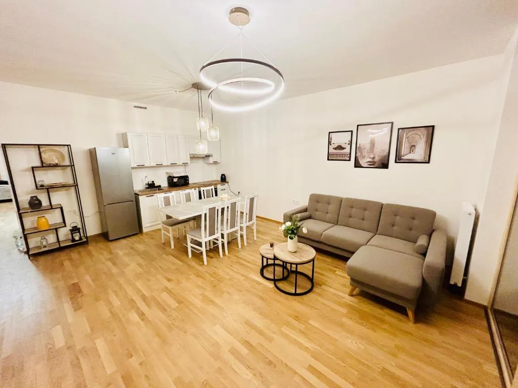Image of New Luxury Apartmen at Andel Metro Station
