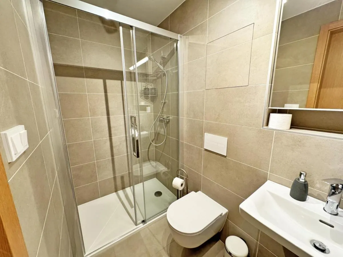 Image 3 of New studio, King bed, Free parking, Terrace