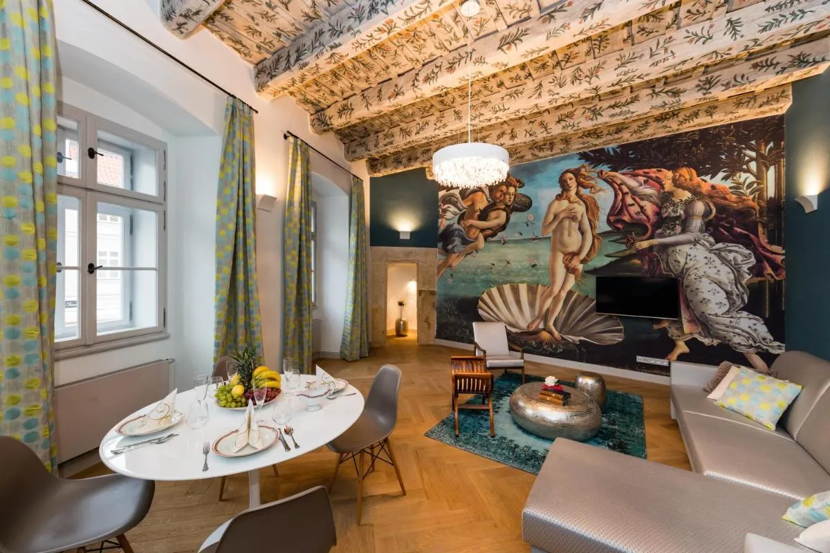 Image 2 of Old Royal Post Boutique Hotel & Premium Suites